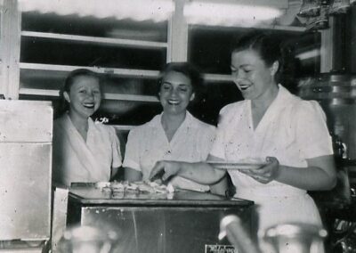 Lill, Helene, & Wanda 1956
